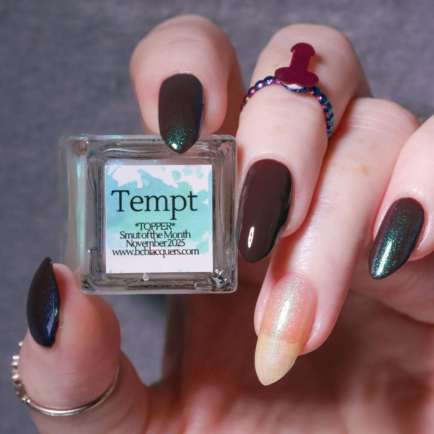 Tempt - *TOPPER*