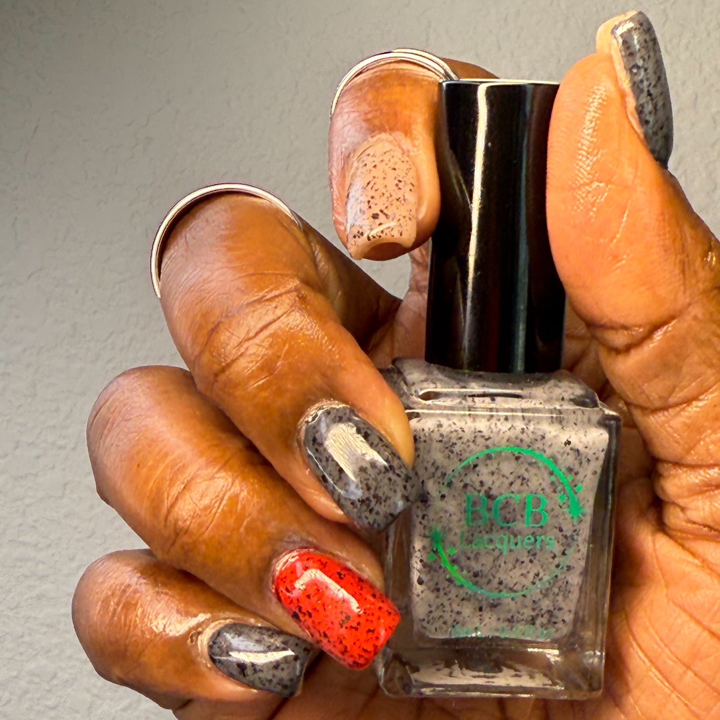 Temptation - *TOPPER* - GLOW IN THE DARK